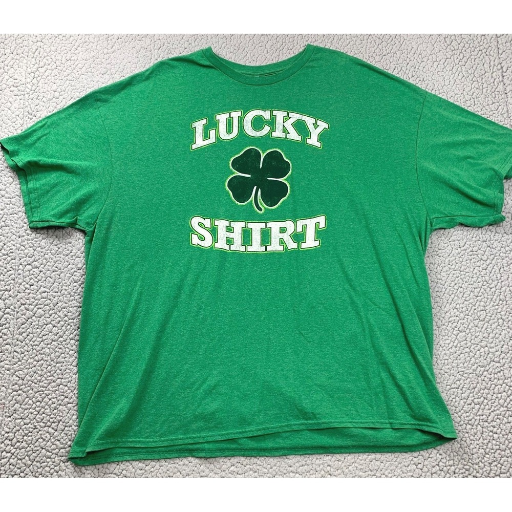 Lucky Shirt St Patricks Day Tee Mens 2XL Green Retro Shamrock Graphic T-Shirt